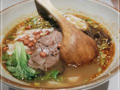 -百春原湖南牛肉粉(百联世纪店)