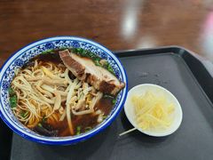 -老陆稿荐(西中市店)