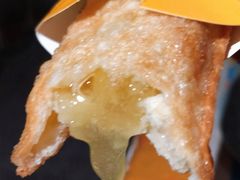菠萝流心派-麦当劳(中山公园龙之梦店)
