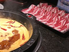 -三个四川人火锅(华联商厦店)