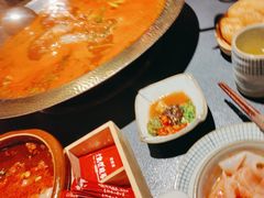 -野山舂·贵州现舂酸汤牛肉(东山店)
