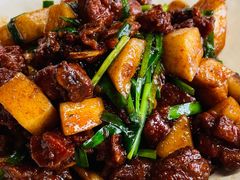 吃饵块的烧鸡-隔壁老王·家常云南菜(花巷店)