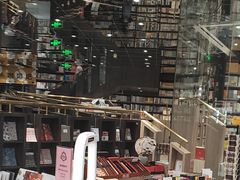 -钟书阁(群光广场店)