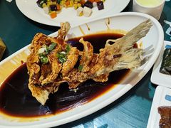 -南京金牛湖巨碗鱼头
