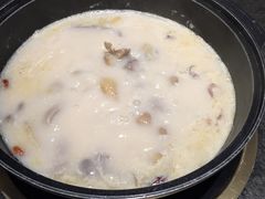 -煲宫猪肚鸡(昆山金鹰国际购物中心店)