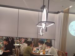 -绿茶餐厅(滨海万达广场店)