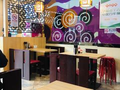 大堂-小杨生煎(金山百联购物中心3楼店)