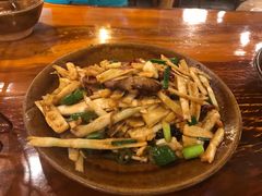 -苗湘食府(十年店)