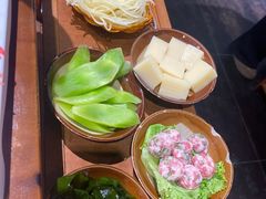 -黔有有贵州酸汤夺夺粉火锅(五味十字店)