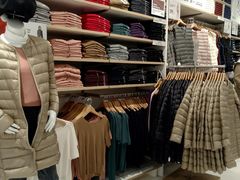 -优衣库(青岛伟东乐客城店)