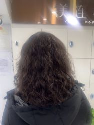 -镁连社·美联社