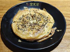 牛肉锅盔-青石桥老瓦房肥肠粉总店(青石桥总店)