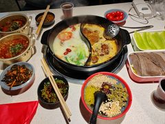 -钢管厂五区小郡肝串串香火锅(梅川路店)