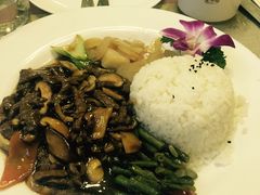 -意卡菲·欢乐聚会餐厅(华侨店)