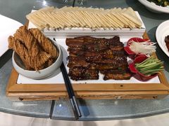-双子楼大酒店(城开国际写字楼店)