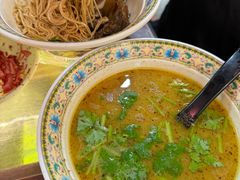 -金杨拉面王小吃面馆·牛三宝面·红烧牛肉粉