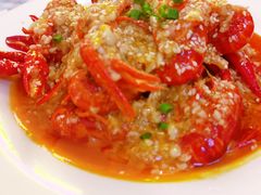 -捌贰虾蟹·江湖菜馆(江汉路店)