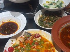 -鑫小城故事·藕汤·家常菜(台北一路总店)