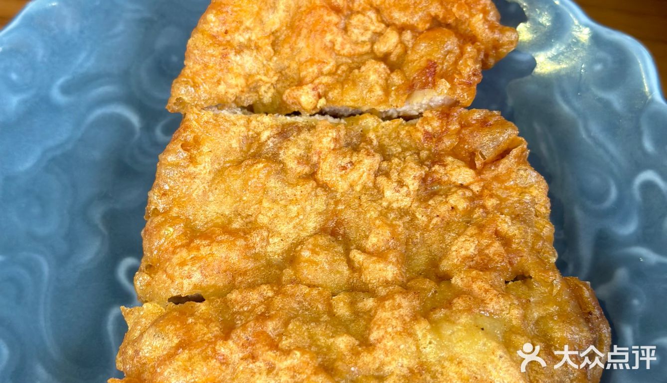 【小吃】招牌虾仁生煎确实好吃😋