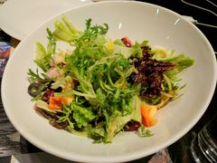 蔬菜沙拉配千岛酱-辛德勒啤酒德餐厅