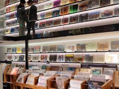 -黑胶星球(华发中城商都店)