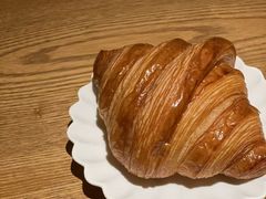 -VERIE BAKEHOUSE