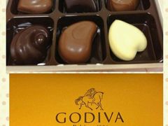 酒心巧克力-GODIVA(港汇恒隆广场)