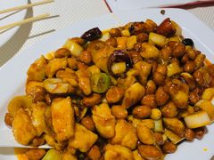 宫保鸡丁-渝信川菜(华盛店)
