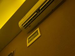 -康源四季推拿足道(罗秀店)