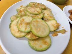 咸蛋黄炒小瓜-甜甜屋(解放中路店)