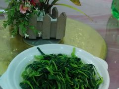 -小陆莲花蟹园农家乐(莲花岛店)