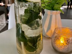 -Oasis Bar & Grill