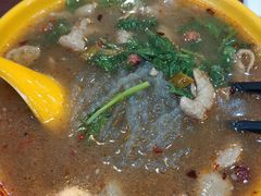 肥肠酸辣粉-小杨生煎(香港名都店)
