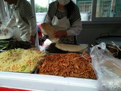 -滨海新区濒开里菜市场