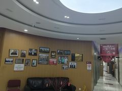 -雅悦齿科(顾村公园店)