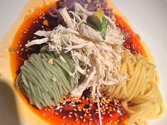 三色鸡丝凉面-绿茶餐厅(华信Mall店)