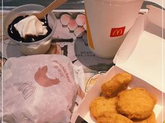 -麦当劳(宝山大厦店)