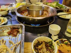 -金鼎雪山牦牛杂火锅(理县总店)