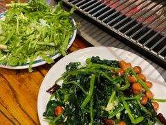 -海拉尔碳烤羊腿烤鸽子(吕营店)