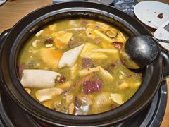 -一朵菌·野生菌探索家火锅(南亚店)