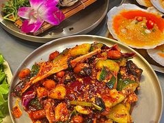 -围炉肉舍•炭烤活鳗•丹东海鲜烤肉(步行街店)