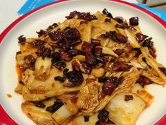 酸辣白菜炒面片-勇利赵家烤肉坊(含光路店)