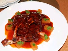 花包一品羊腿骨-伍月花酒楼