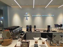 -星巴克臻选(上海淮海百盛购物中心店)