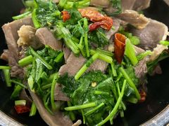 咸鱼口条煲-旧款宁波饭店(华敏世纪广场店)