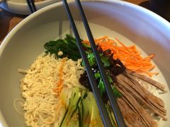 -云海肴·汽锅鸡·云南菜(天山百盛优客店)