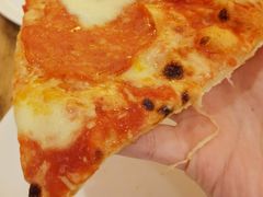 -城市大道红炉披萨烘焙坊