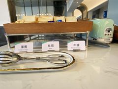 -广州高铁南站亚朵酒店
