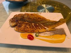 -赶海部落海鲜城(海阳路店)