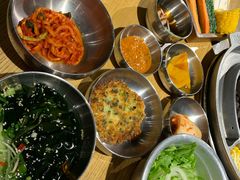 小菜-姜虎东白丁烤肉(恒隆广场店)